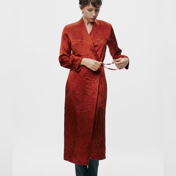 ZARA SATIN EFFECT DRESS ZW COLLECTION - Picture 2 of 11